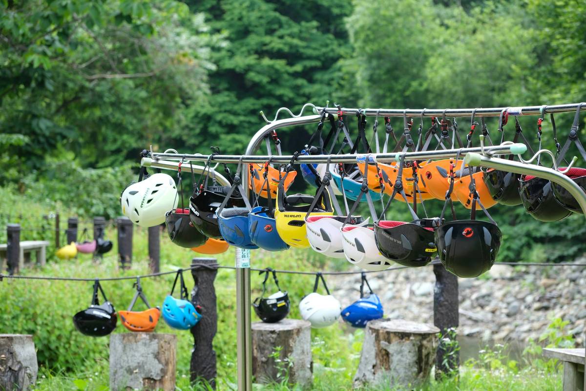 Comparison chart showing various types of belay devices tailored to different styles of climbing.